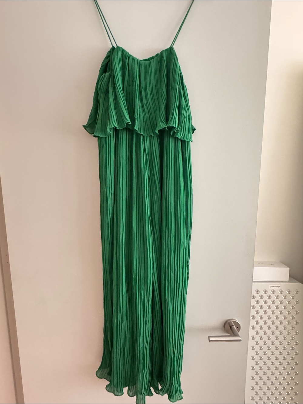 Elegant Green Junpsuit with Ruffle Bodice